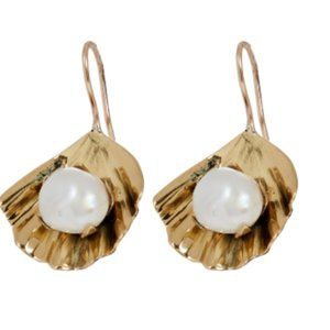 Ulla Johnson Laverna Pearl Flower Earrings